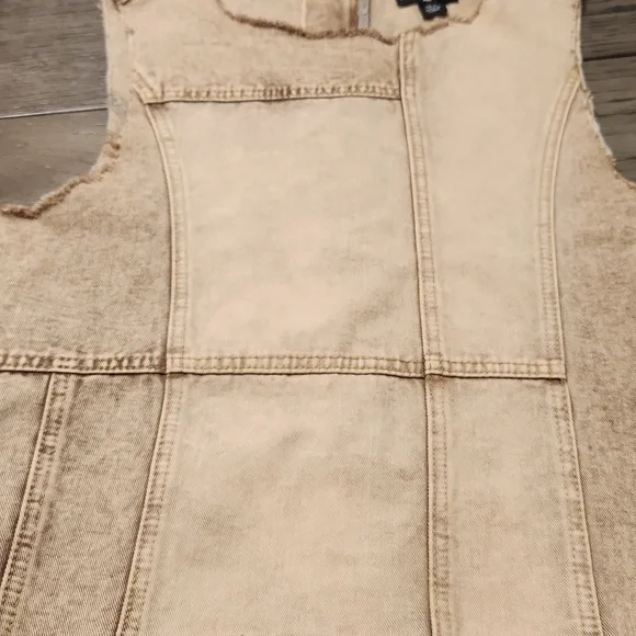 PRETTY LITTLE THING Women's  Tan Sleeveless Denim TopVest Size 8. - Picture 11 of 13